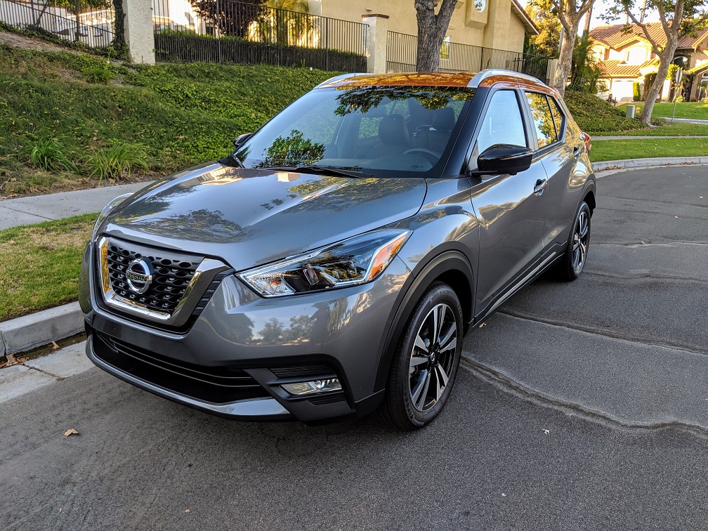 2019 nissan kicks awd