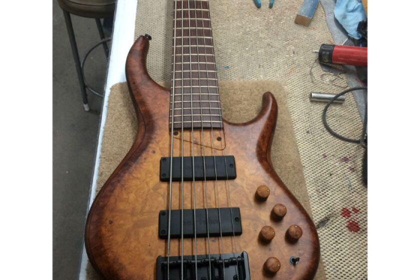 Michael Tobias 635-24 6-String Bass Guitar