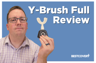 Bestcovery's Reviewer holding up the Y-Brush