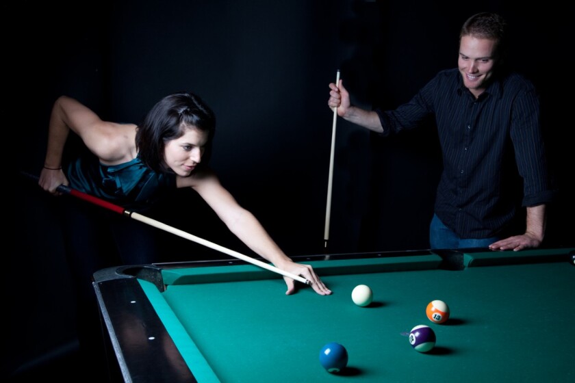 How to Hold a Pool Cue for Beginners Bestcovery Team