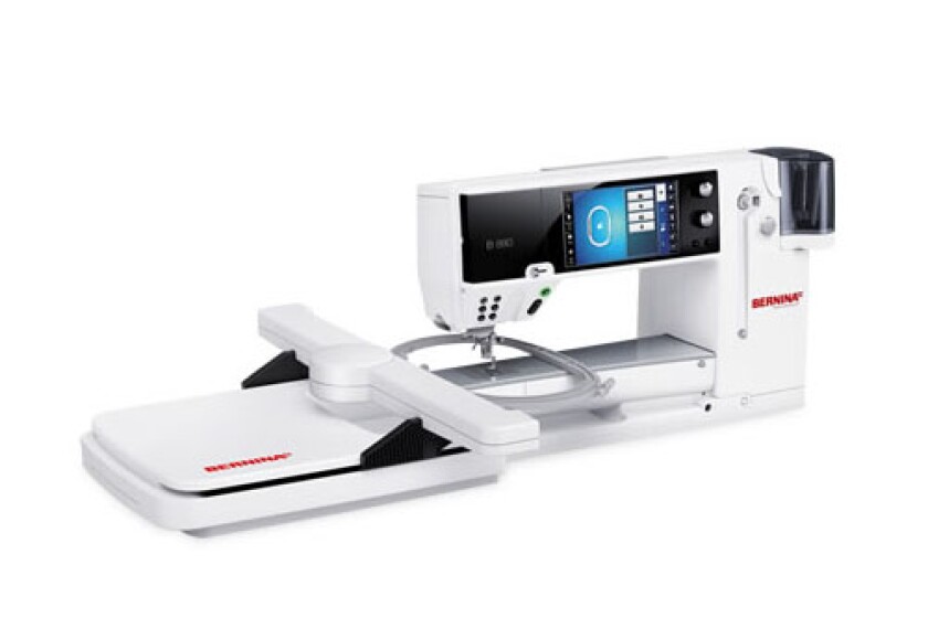 Bernina 880 Sewing Machine